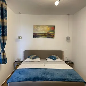  Apartment Tormenta